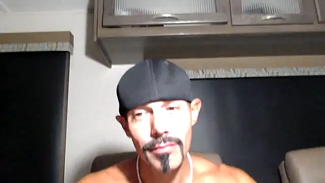 ThickD2C Live XXX Chat