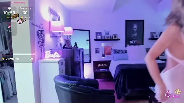 VelvetBarbie 라이브 XXX 채팅