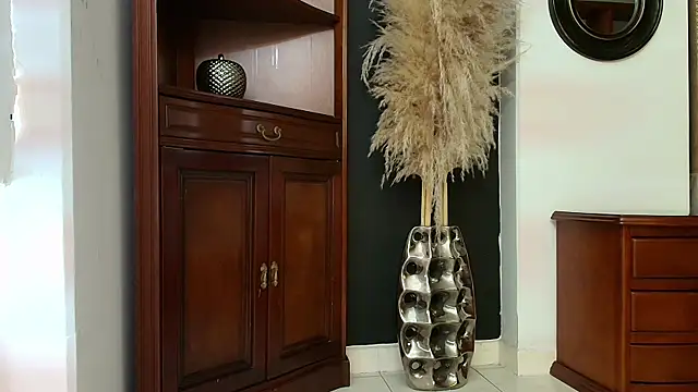 sheryl_jones Live XXX-chat