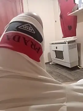 Jthghztrz Webcam-Show