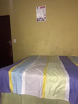 RAWFREAKYVERSE Show in webcam