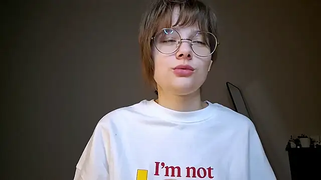 ExitedTrothのウェブカメラショー