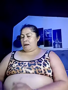 Chat XXX en directo de Keyla01_