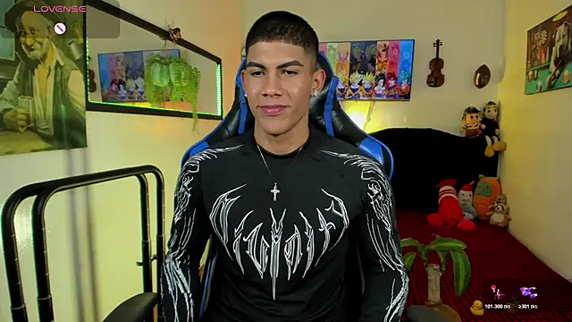 Damian_latinxxx: διαδικτυακό σόου στην κάμερα