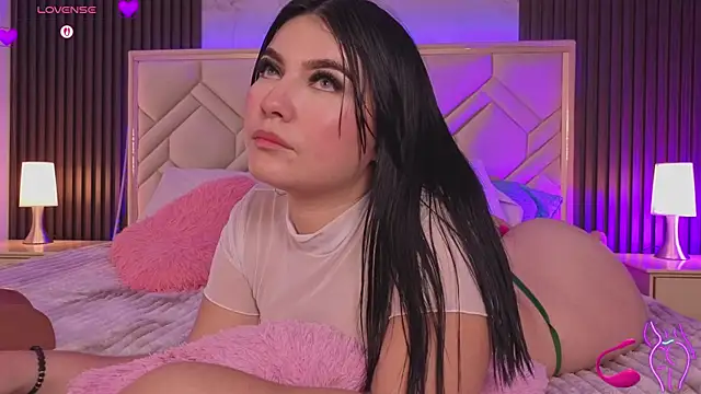 MiaaFarrelのライブXXXチャット