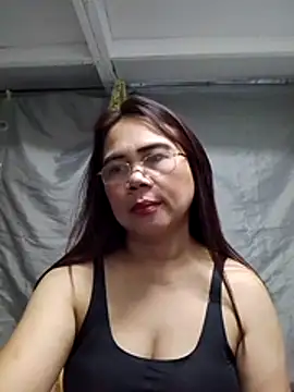 erma_joy Adlı Modelin Canlı XXX Sohbeti