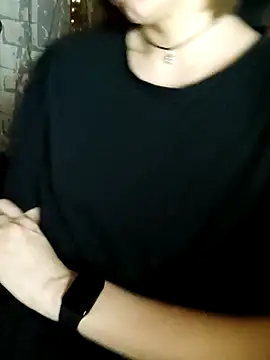 Aashikalaa 即時 XXX 聊天