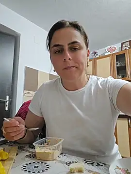 IsabelleCraftのライブXXXチャット