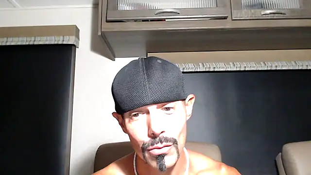 ThickD2C's Webcam Show