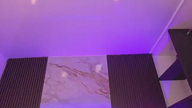 MiaaFarrel লাইভ XXX চ্যাট