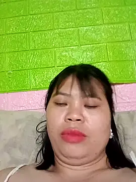 Xuka_lyssn Live XXX chat