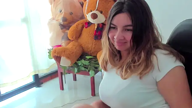 Živý XXX chat __Emma__11__Lecat_