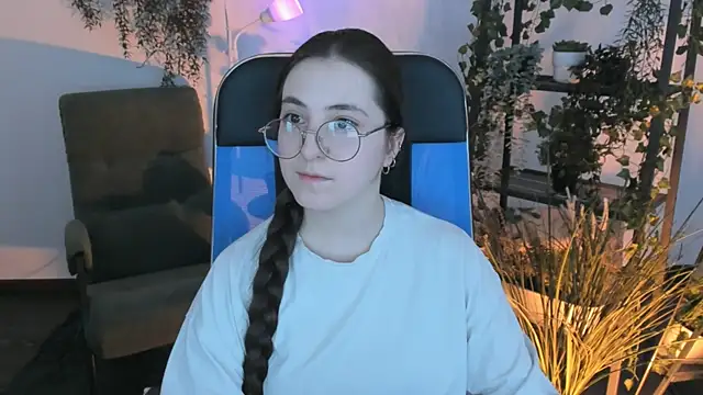 Chatroom XXX en direct de VirtuallVoyant