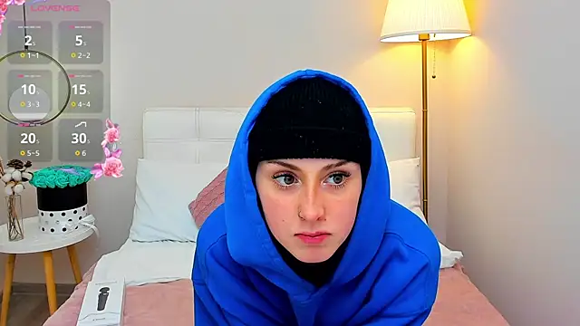 Онлайн чат XXX NancyGlo