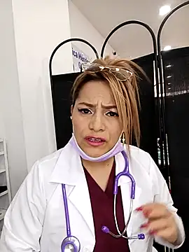 _Zoe_777 即時 XXX 聊天