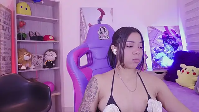 madelyn_rose_'s Live XXX Chat