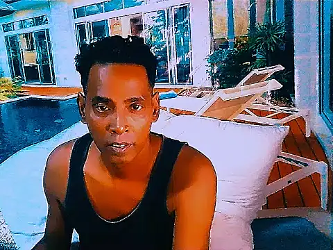 IndianHunk01n Webbikameraesitys