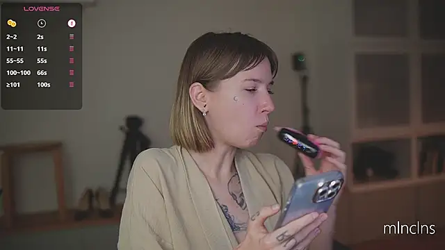 mel_collinsn Live XXX chat