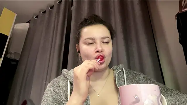 LonnaVandal Chat XXX live
