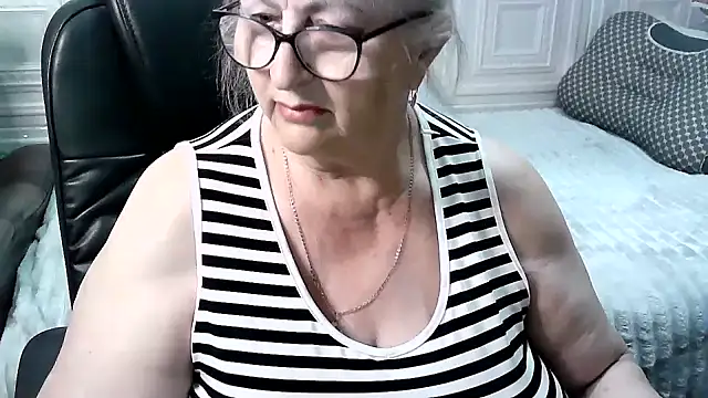 LolkaAlyss Adlı Modelin Canlı XXX Sohbeti