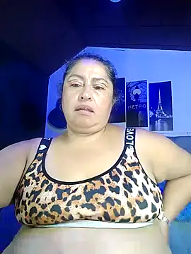 Keyla01_ লাইভ XXX চ্যাট