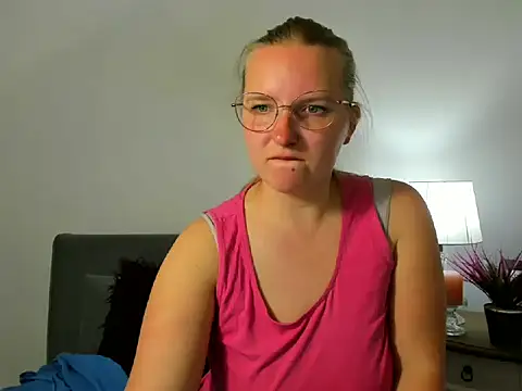 RoseTeacherX's Live XXX Chat