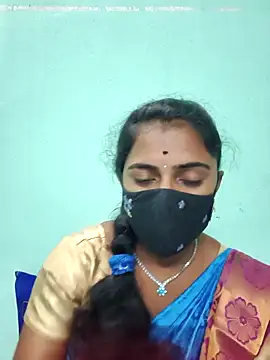 Tamil_Hot_Sahanan Webbikameraesitys