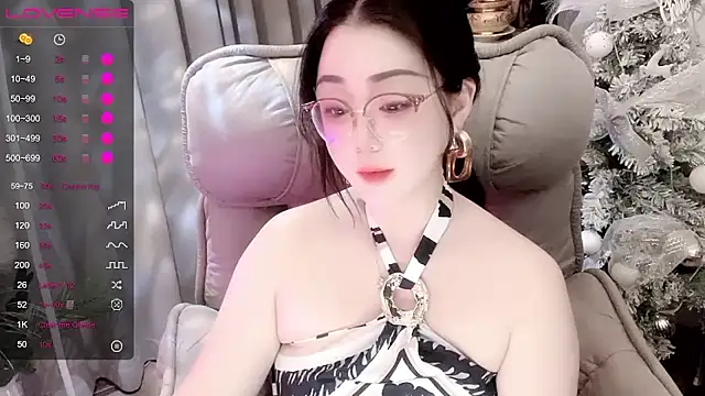 Monica-666888- 网络视讯表演