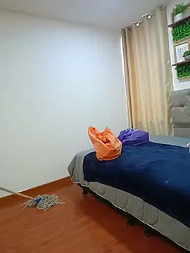 sasi_lunan Live XXX chat