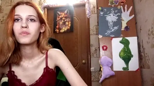 SirenFrost's Live XXX Chat