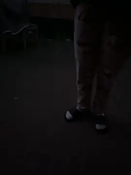 Show modela Teeny-Slut18 na web-kameri