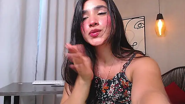 Lia_Mar_のライブXXXチャット