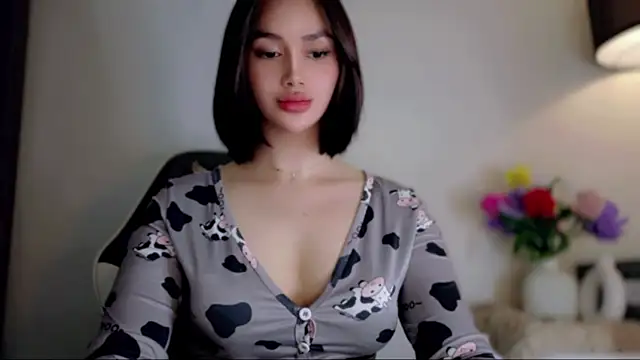 Anna_HollyDoll Chat XXX in diretta