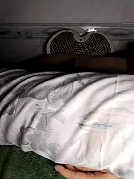 دردشة Zu_naa الجنسية المباشرة