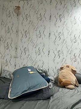 Chatroom XXX en direct de Ponthip