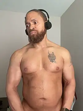 แชท XXX สดของ Fathero1time