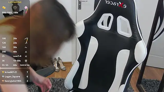 pretty_little_thing 라이브 XXX 채팅