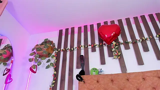 MeowMota_のウェブカメラショー