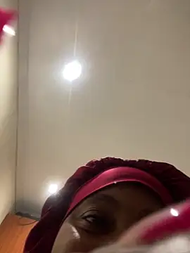 MILLIONDOLLARPUSSY95: вебкам-шоу