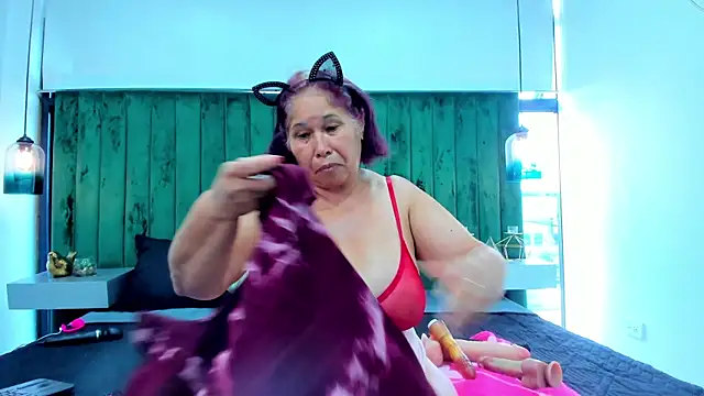 Chat +18 de girl_amada ao vivo