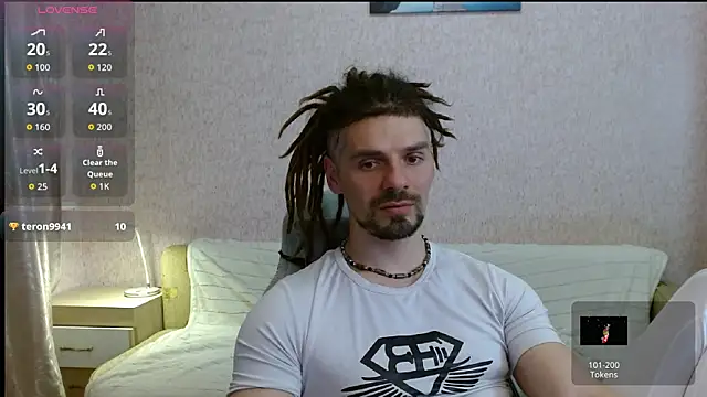 Aestheticguy101 webkamerás műsora