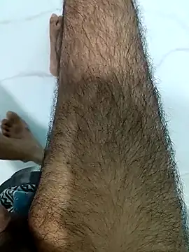 IndianMan0102 webcam show