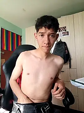 دردشة heyy_noah11 الجنسية المباشرة