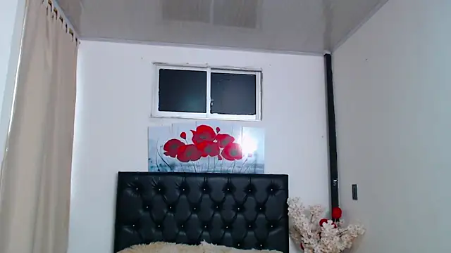 pinky_f00x 即時 XXX 聊天