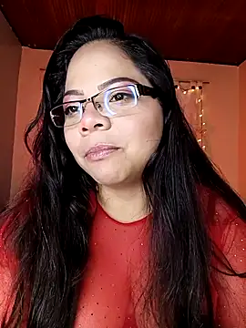 ROUSSE_SINCLAIR's Live XXX Chat