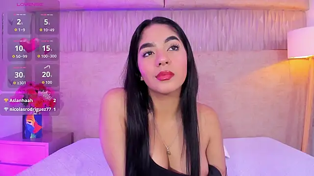 Chat XXX ao vivo de _kyraa_