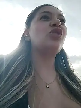 alana_69's Webcam Show