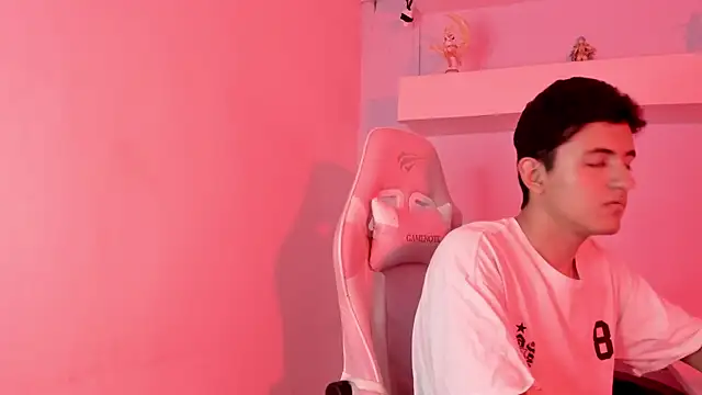 Онлайн чат XXX JacksonDunss