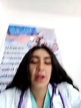 Chat XXX ao vivo de CAROLINE__07