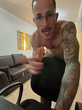 دردشة Lucasjandre الجنسية المباشرة